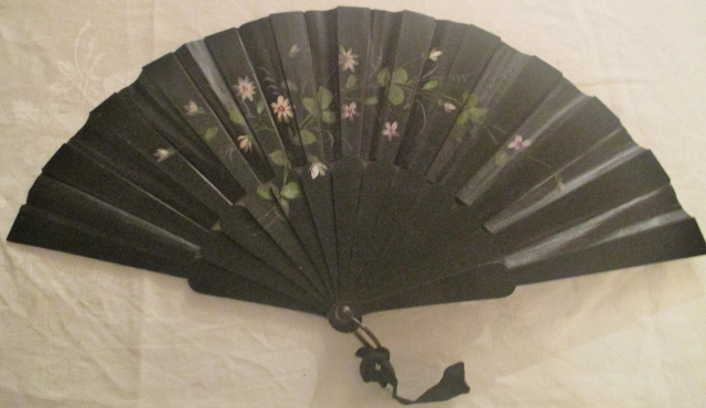 M970M Late Victorian painted fan